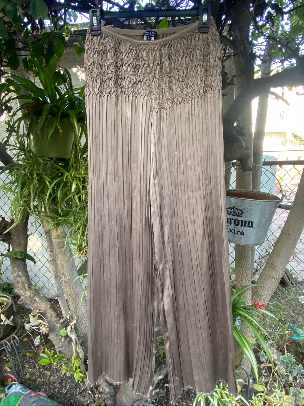 Komarov Crinkled Satin Wide-Leg Pants in Taupe Brown